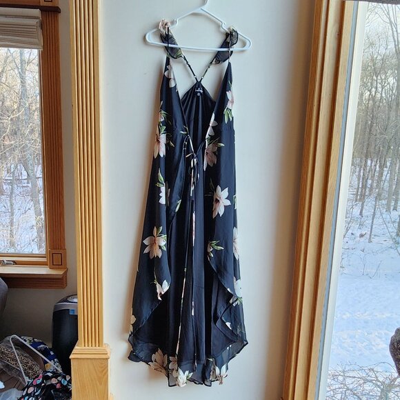 Lulus Dresses & Skirts - Lulus Floral Print High-Low Wrap Dress Size